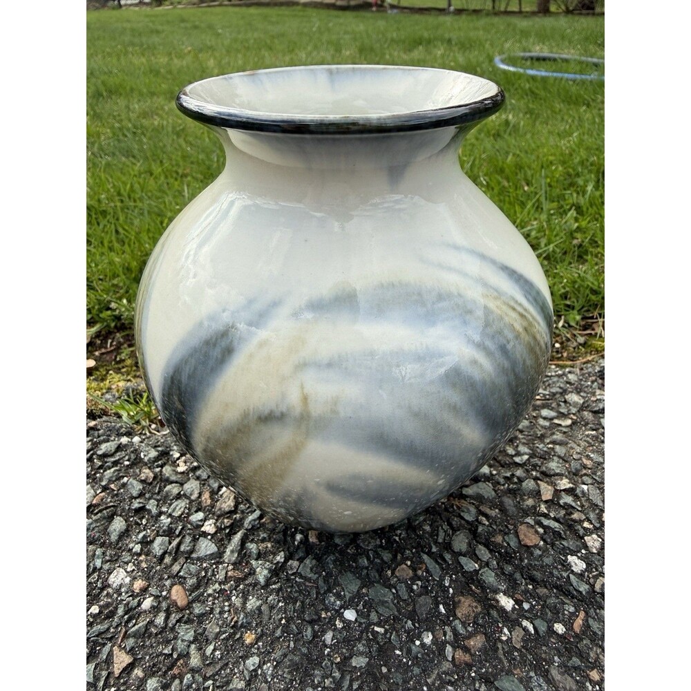 Artist Signed VALDA COX POTTERY VASE Pennsylvania